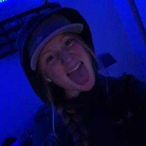 Meet your Posher, Devon